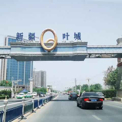 2022大美新疆行之七：绕过塔克拉玛干