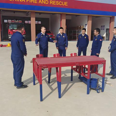 【临沂支队】池璋政委深入市森林消防大队蒙阴县森林消防分队调研指导工作