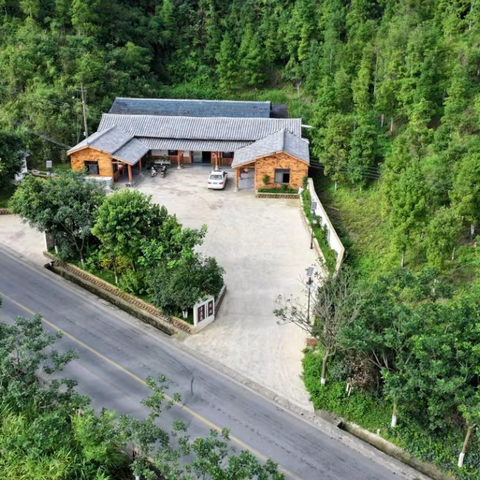 “村企联动 + 群众参与”莲花塘乡 “两污”治理交出亮眼答卷