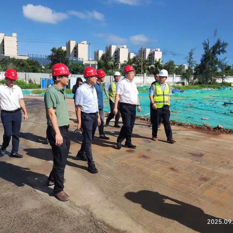 海口市生态环境局党组书记、局长薄毅带队对桂林洋开发区开展大气污染防治现场调研