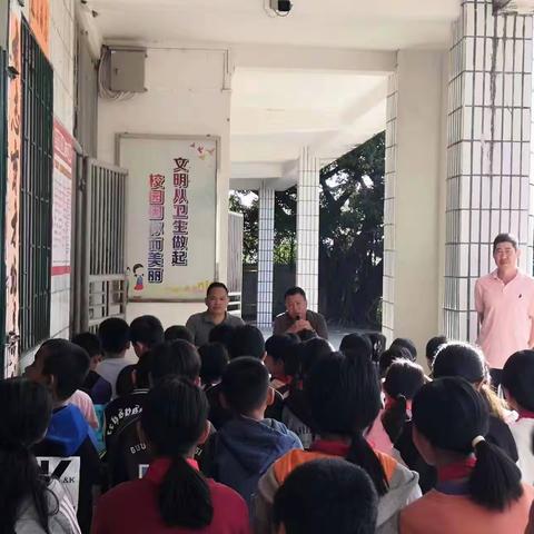 激励先进，再攀高峰——可塘镇罗北小学期中考试表彰大会