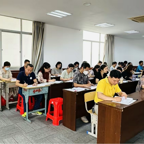 引领新秀成长，共探高效课堂--万宁中学高中地理组课型探讨公开课