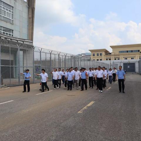 宣城监狱：首开警示教育服务