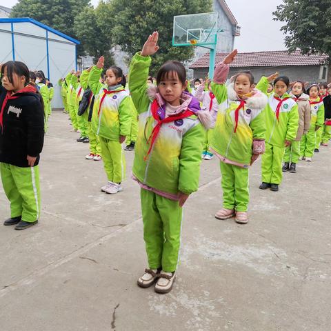 启程新学期   一起向未来    — 石门县五完小花龙校区新学期入学教育活动纪实