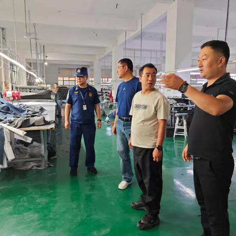 借力专业力量 筑牢安全防线——扶风消防邀请专家开展劳动密集型企业隐患排查