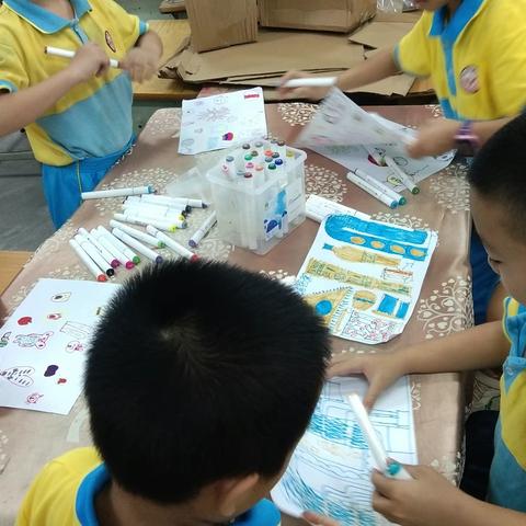 创意美术，我们快乐天地1