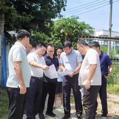 副县长梁定雄到荣邦乡、邦溪镇调研指导工作