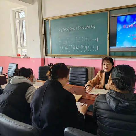 下夹河小学召开质量分析会——立足学情找差距，确立目标促提升