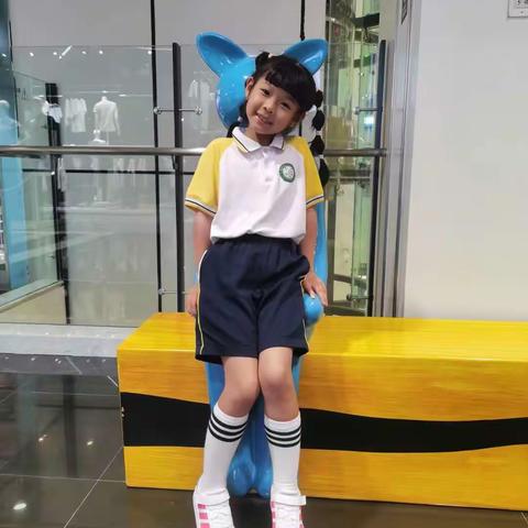 【长滨朗读者:读诗讲诗】用声音专递诗歌的力量—海口市长滨小学一（3）班  吴佳桐