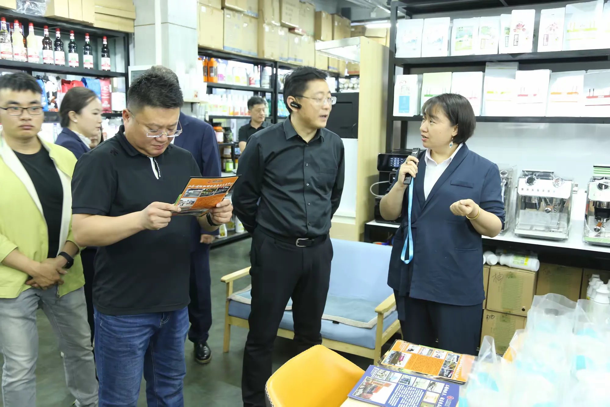 简篇-中恒商城创新转型激活消费新动能 引领批发市场高质量发展