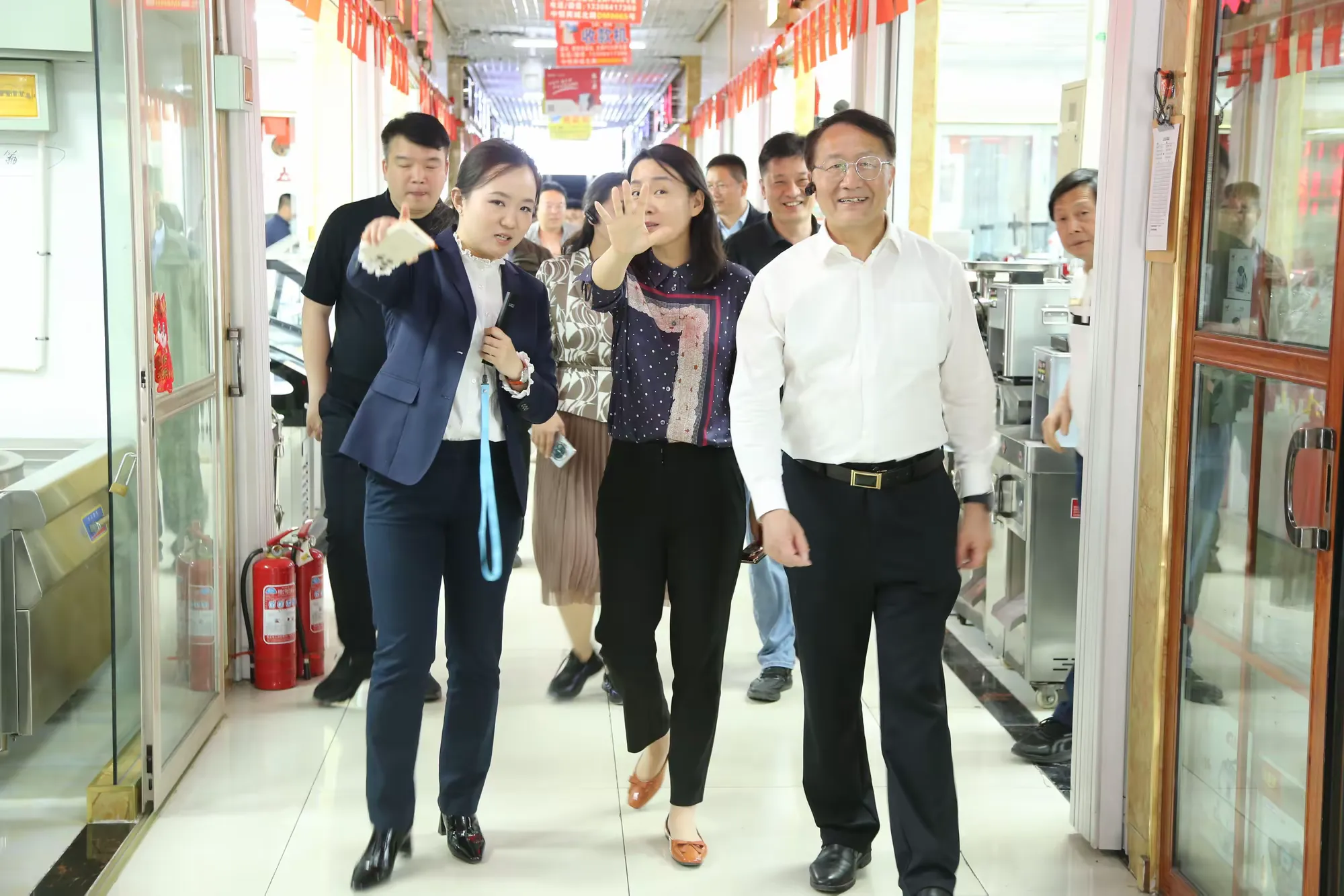 简篇-中恒商城创新转型激活消费新动能 引领批发市场高质量发展