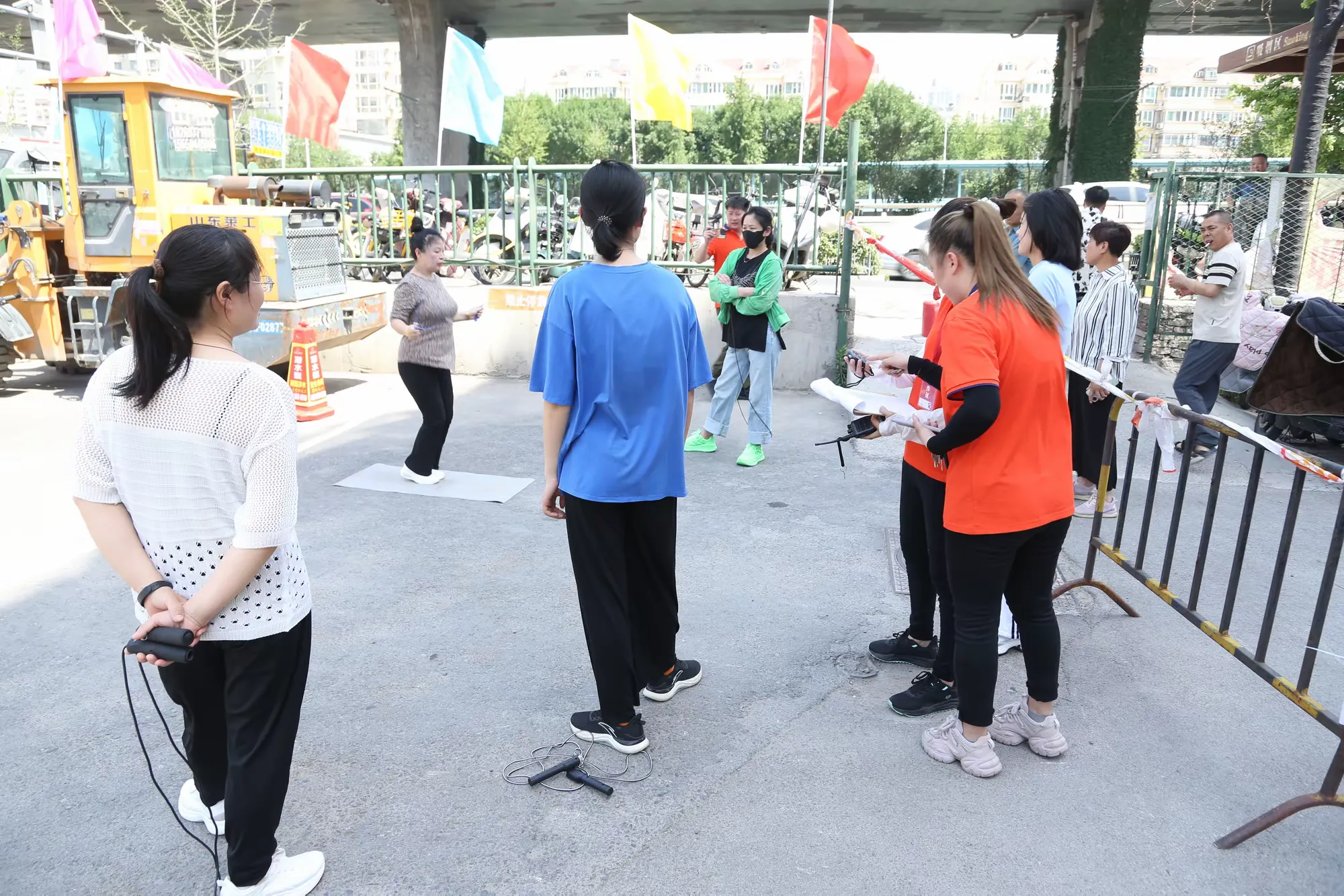 简篇-中恒商城员工业户春季健身、技能运动会圆满落幕