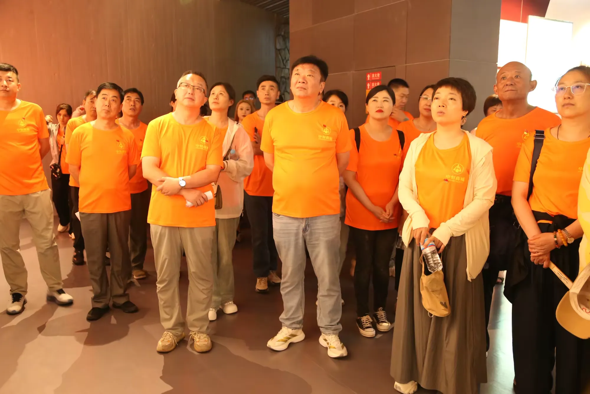 简篇-济南中恒商城党委——赴天福山起义纪念馆开展主题党日活动