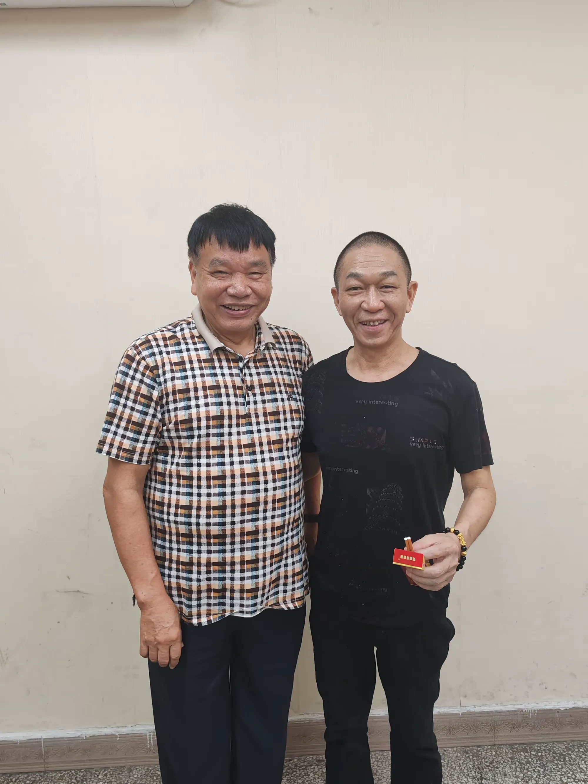 远赴深圳联宗情