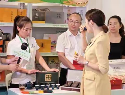 省级重点龙头企业山峰一号茶业 全力打造“名特优新”茶产品