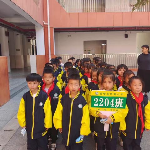 带着梦想，乘风启航 ——2204班凌风中队成长记录