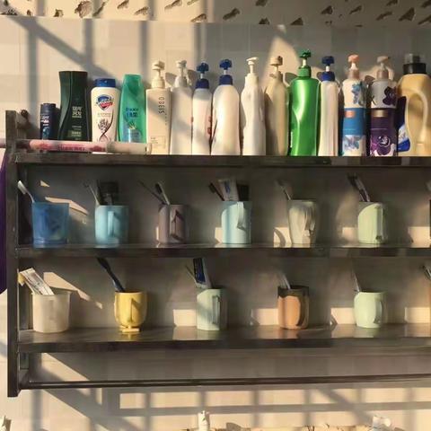 创建星级宿舍、共建和谐校园——党建引领星级宿舍评比活动