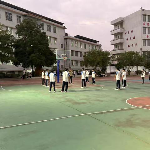 文化艺术节：篮球与拔河的热血瞬间