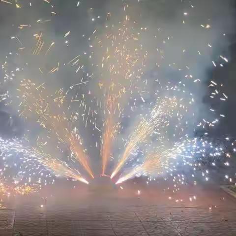 梅仙板凳龙舞—闹元宵