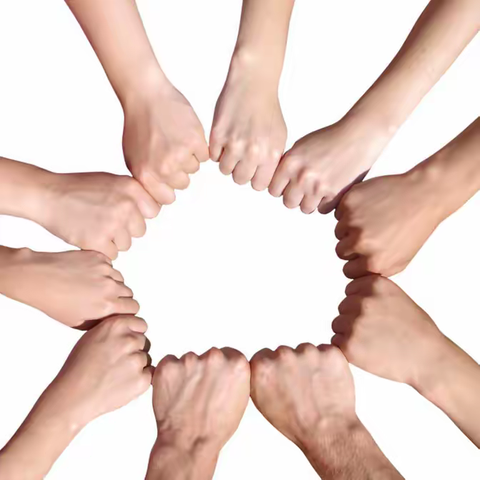 中联环境--关爱环卫工人之炎炎夏日送清凉！