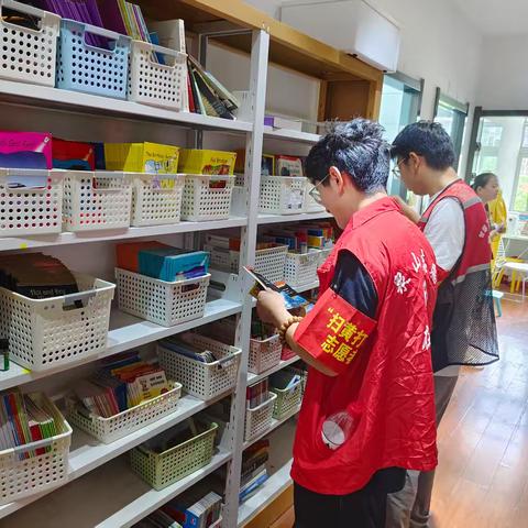 段庄街道矿东社区组织青少年开展扫黄打非志愿活动