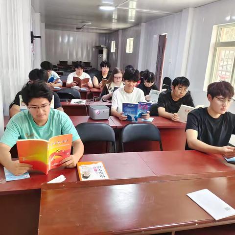 段庄街道矿东社区：开展“全民阅读 书香社区”活动