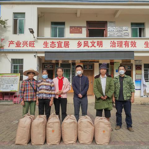 海南移动五指山分公司开展防寒御寒送温暖活动