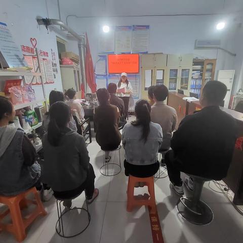 邯山区罗城头街道育德社区党委开展“13号之声”主题党日活动