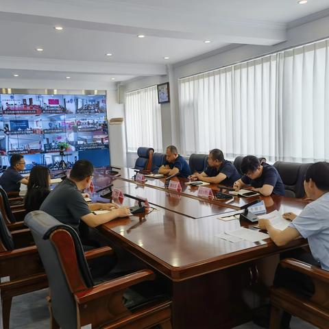 市垃圾分类办组织召开全市生活垃圾 “混装混运”专项整治暨垃圾分类重点任务调度推进会