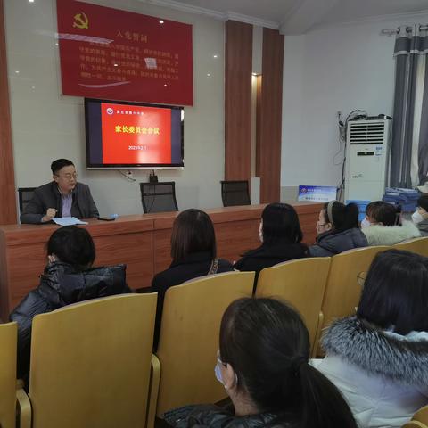 【商丘市第六中学教育集团总校】家校携手，筑牢食品安全—商丘市第六中学家长委员会督查配餐公司食品安全