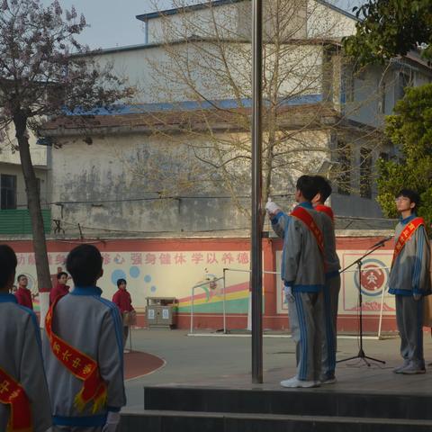 增强法治观念、维护国家安全——商丘市第六中学举行主题升旗仪式