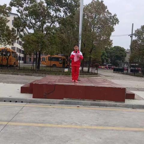 【安全演练】未雨绸缪防为先，以练备战护安全一一洪湖市登峰学校应急疏散演练