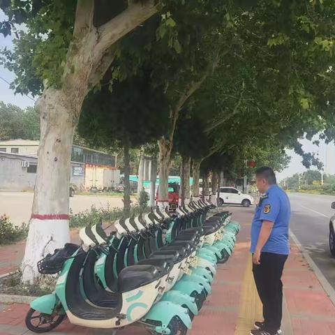 广宗县城管局 整治共享单车乱象，让城市道路更“清爽”