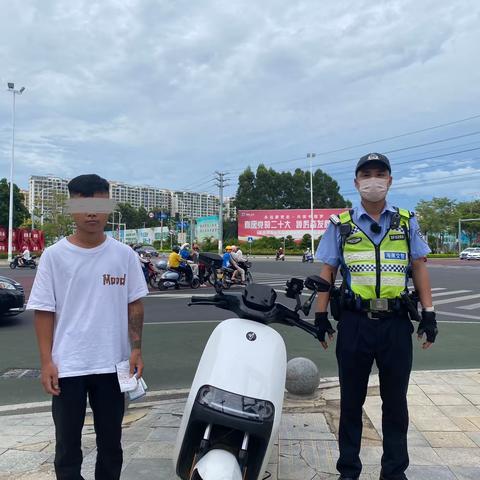 戴头盔 平安行｜东方公安交警实名曝光未戴头盔违法人员名单【第5期】