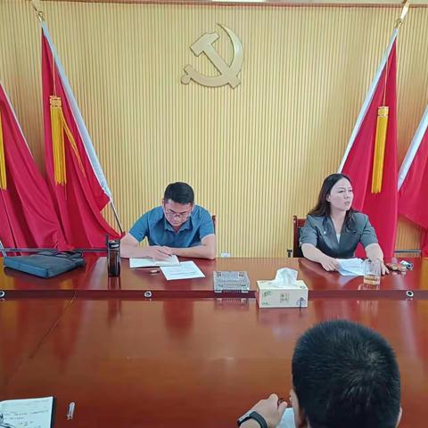 高桥营街道学习贯彻区委十五届四次全会精神