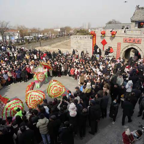 扮玩民俗魅力无穷·芯子艺术震撼上演