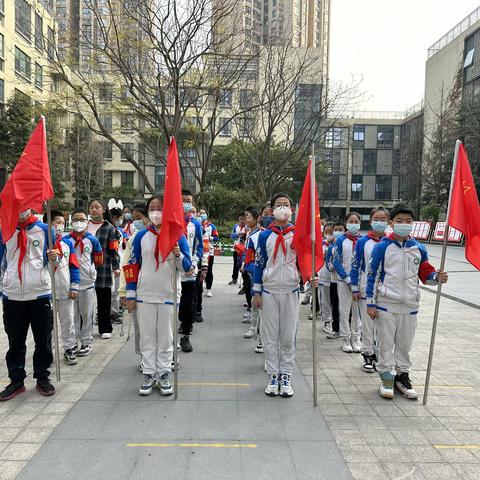 创建文明典范城市，红领巾在行动（第二期）