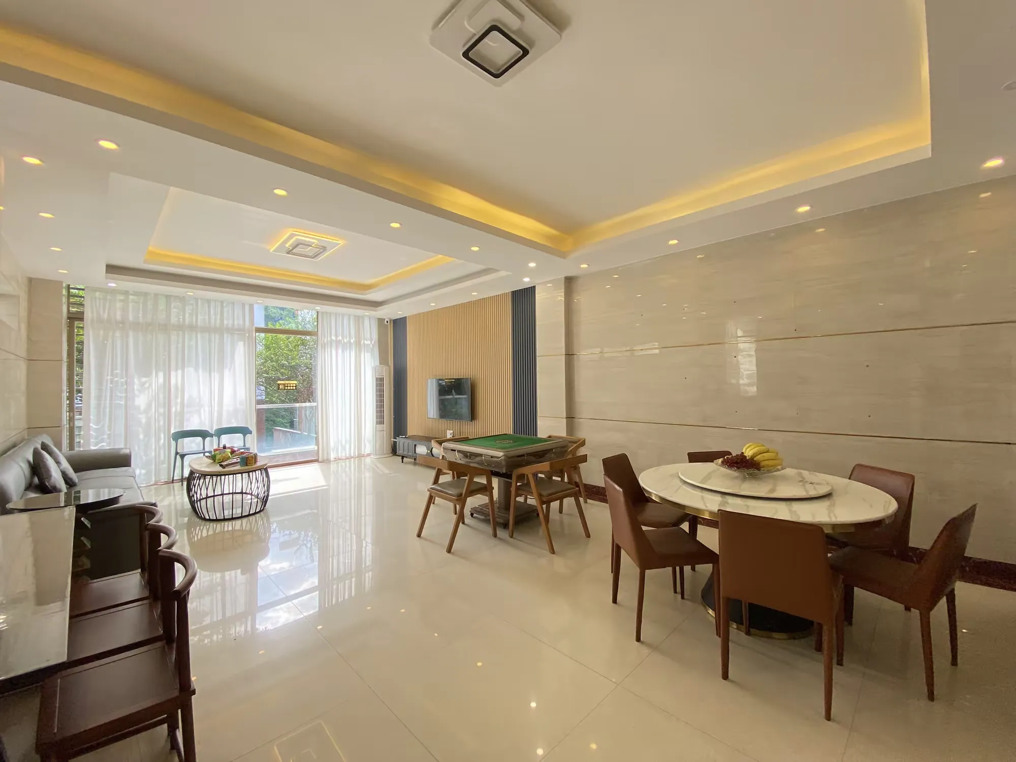 简篇-自游人•赏泉路76号-7房12床|私汤泡池 |桌球|ktv|