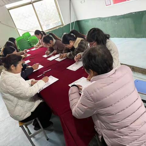 育苑学校心理健康全员培训会顺利举行