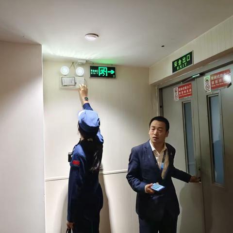 灞桥区消防救援大队 深入辖区开展消防安全大检查-为“双节”平安保驾护航​