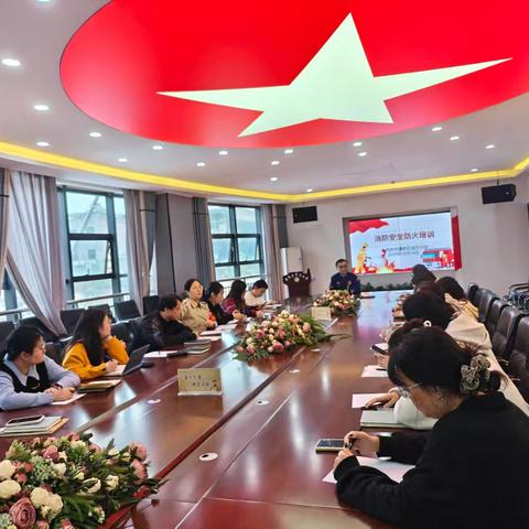 灞桥区消防救援大队走进校园开展校园师生培训演练活动