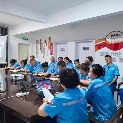 伊犁销售公司党委以“业务赋能基层行”为抓手 深入推动“党建+经营”