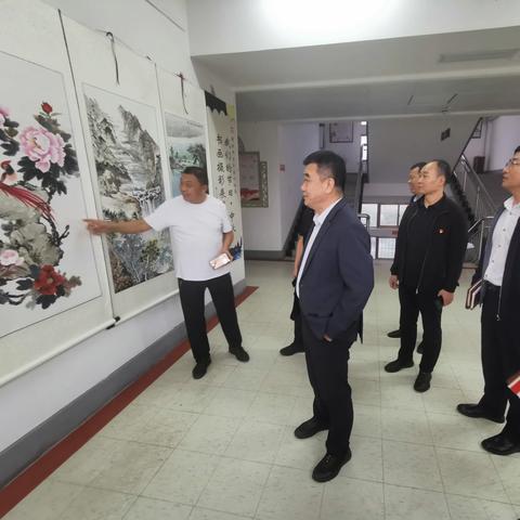 清丰县人社局举办"迎中秋 庆国庆"书画摄影展