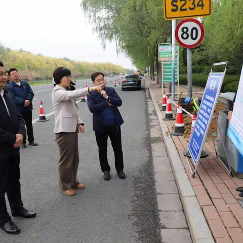 【章丘城管】区城管局专项提升路灯安全系数 让城市照明更贴心