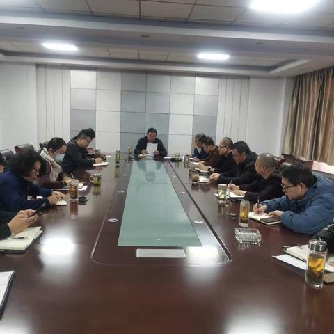 区市场局召开班子会 推进经营商户安全大培训工作