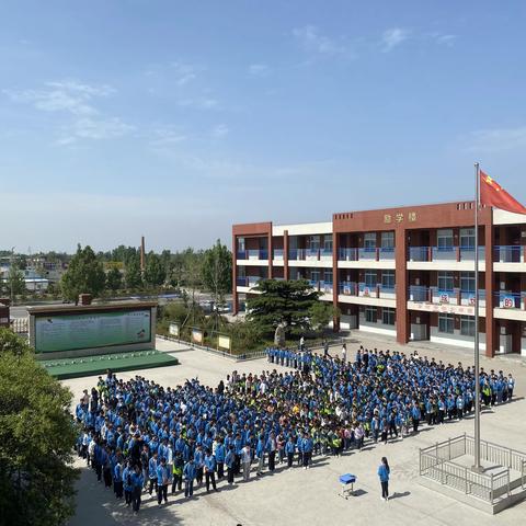 培养良好行为习惯   铸造浓厚学习氛围