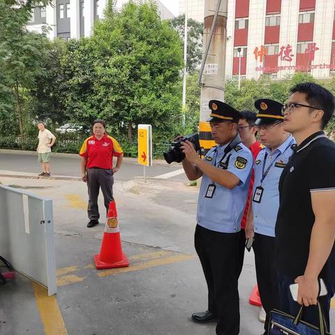 【生态环境局新城分局】提前管控 争夺优良  生态环境局新城分局持续开展“体检式”加油站专项检查