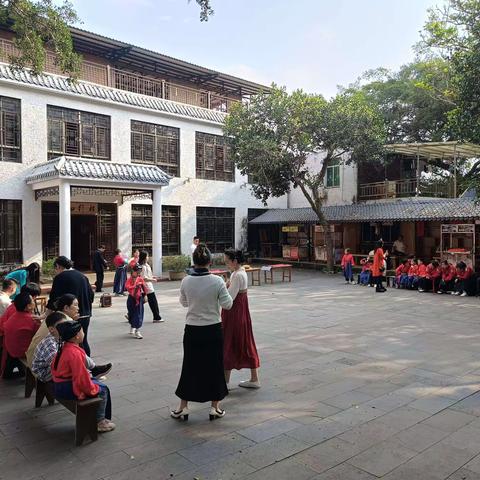 春满五色     情暖火山