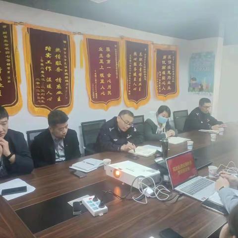 【段北街道】警民恳谈会 直击小区停车难问题