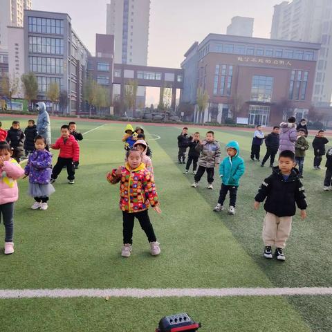 爱在细节  育在点滴